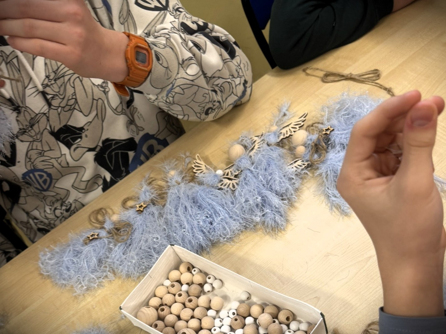 Aniołki z błękitnej włóczki