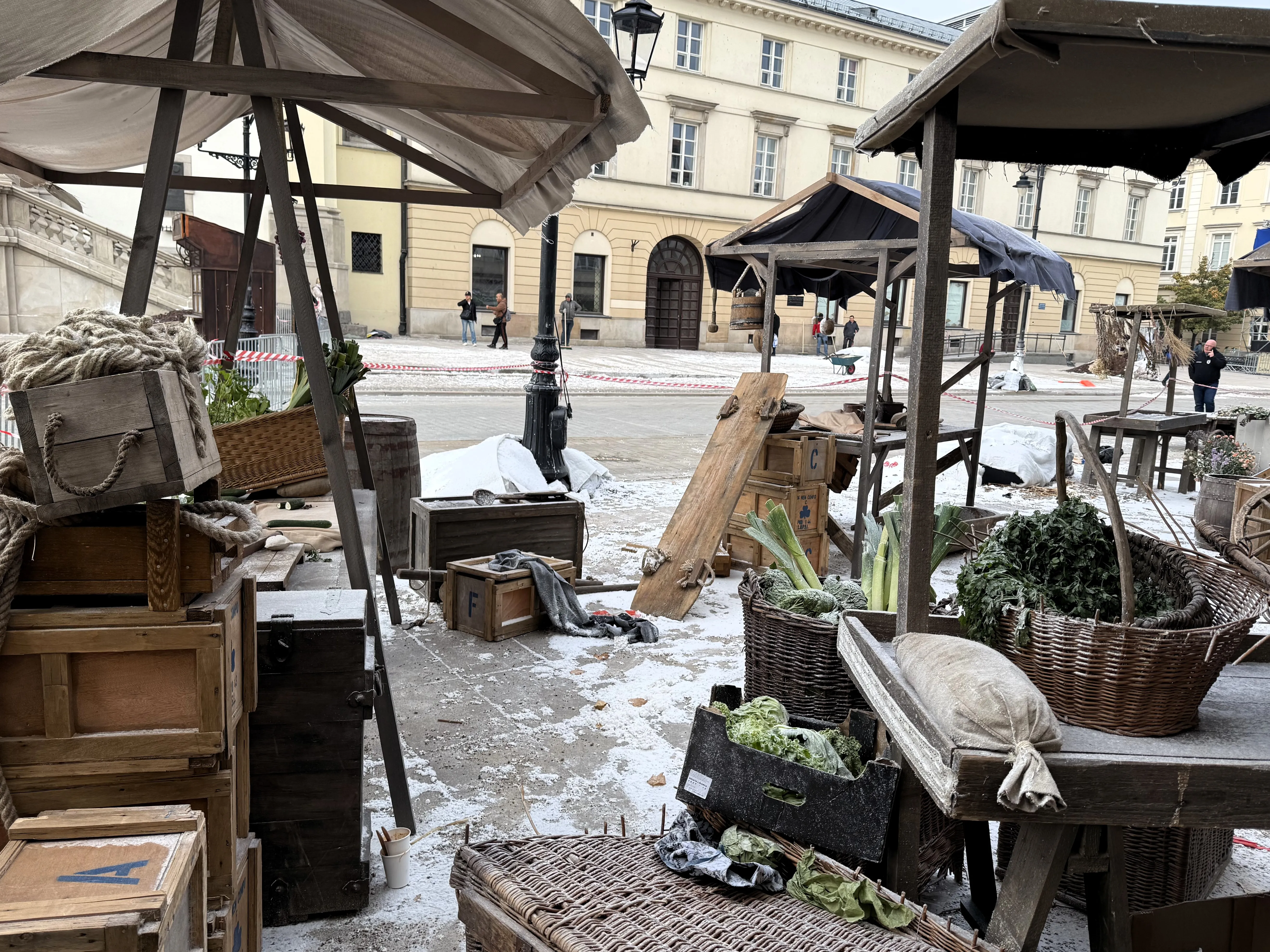 Na planie filmowym "Lalki"