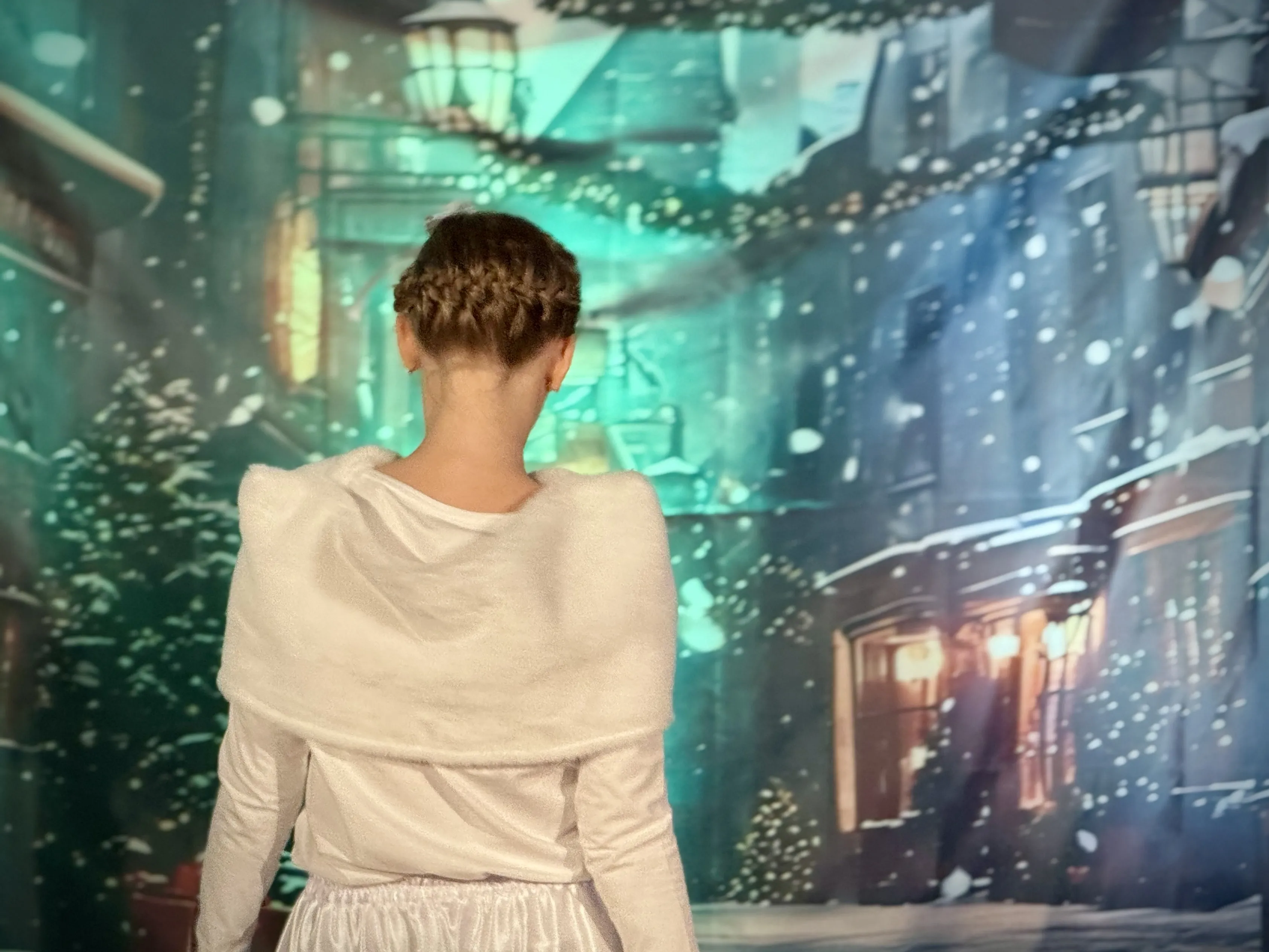 „Dziewczynka z zapałkami” na scenie i za kulisami