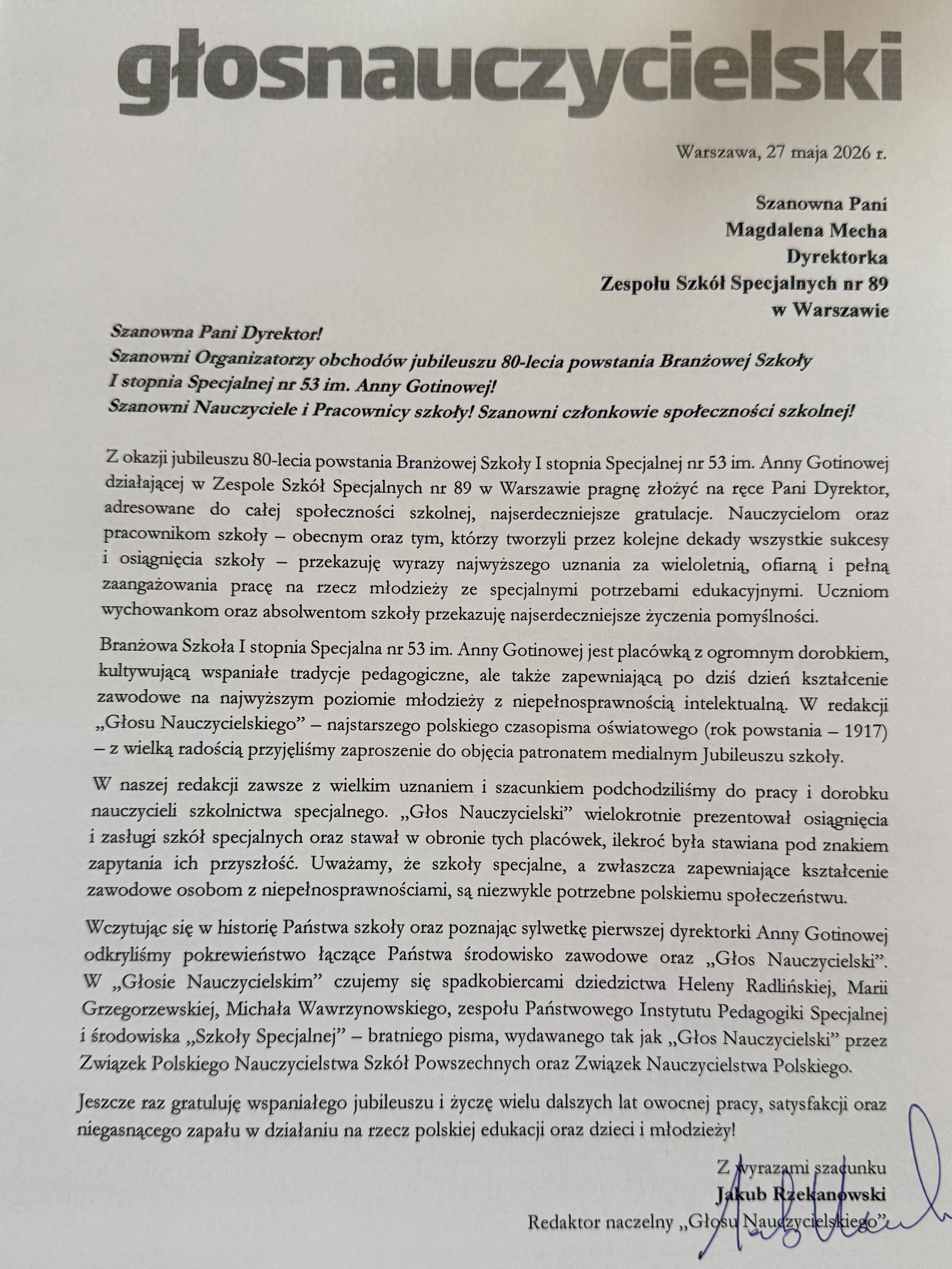 Życzenia, odznaczenia i wyróżnienia dla szkoły